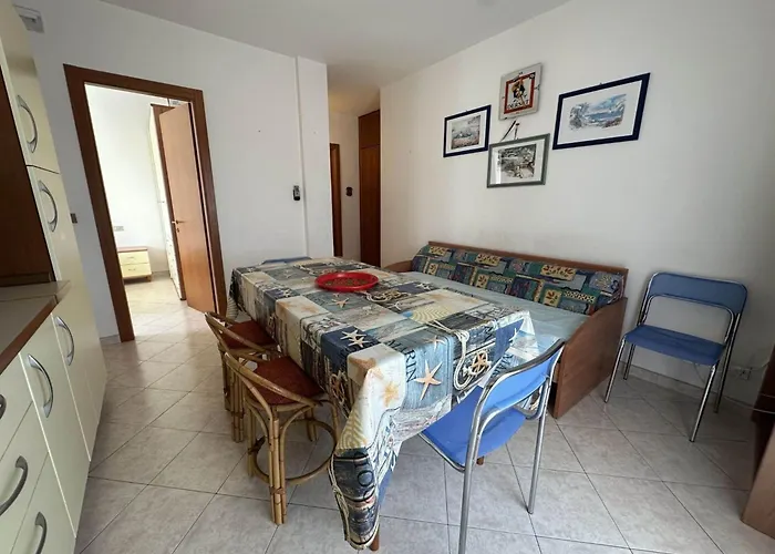 Seafront In * Μπιμπιόνε